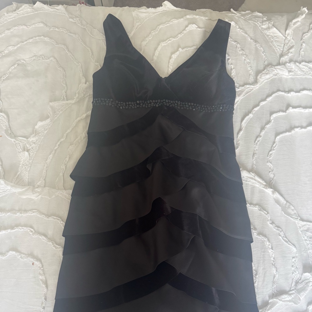 Elegant Black Evening Dress